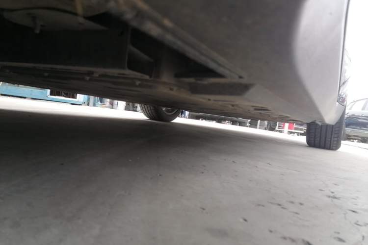 Used Hongqi E-QM5 2024 500km Range Edition Left Side Sill