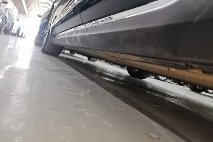 Used Hongqi E-QM5 2024 500km Range Edition Left Side Sill