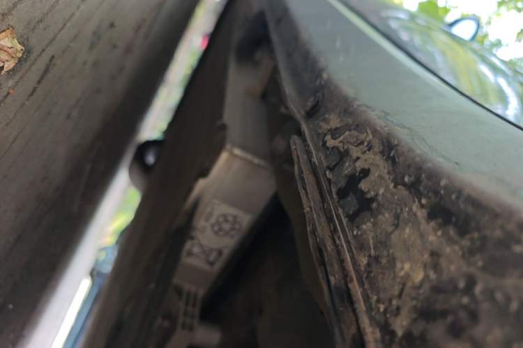 Used Hongqi E-QM5 2024 450km Range Commuter Version Left Side Sill