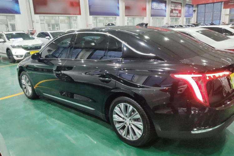 Used Hongqi E-QM5 2024 610 km PLUS Left Side