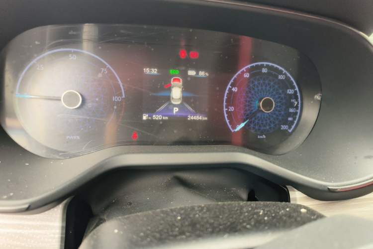 Used Hongqi E-QM5 2024 610 km PLUS Odometer Close Up