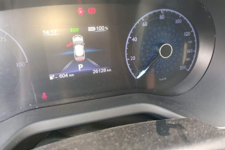 Used Hongqi E-QM5 2024 610 km PLUS Odometer Close Up