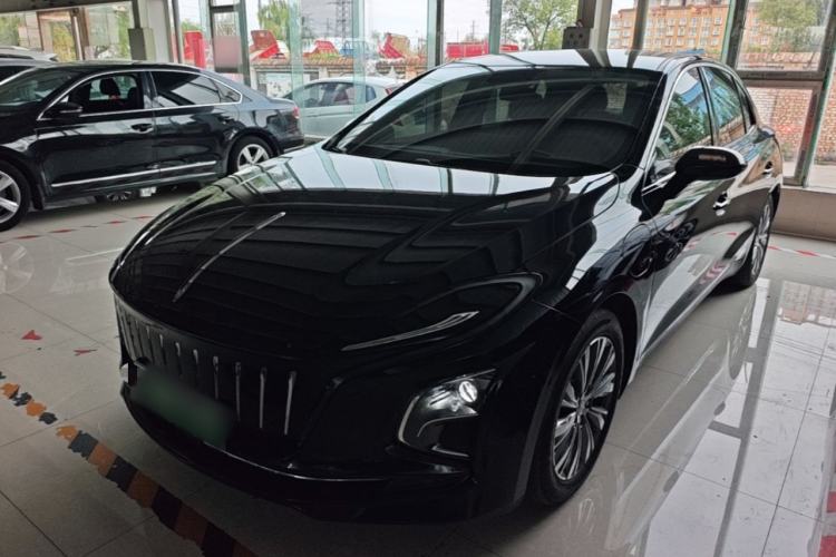Hongqi E-QM5 2024 610 km PLUS