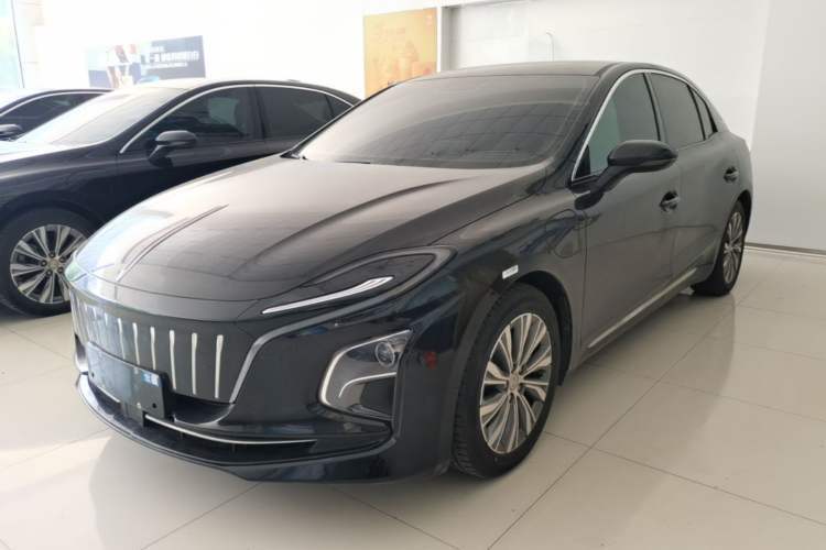Used Hongqi E-QM5 2024 610 km PLUS Guazi used car, China used car export, Used car for sale, Used cars, Cheapest cars for sale