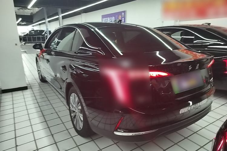Used Hongqi E-QM5 2024 560km PLUS Rear Left 45 Deg