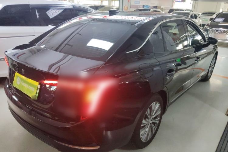 Used Hongqi E-QM5 2024 560km PLUS Rear Right 45 Deg