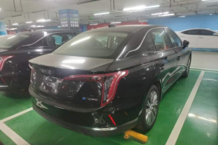 Used Hongqi E-QM5 2024 500km Range Edition Rear Right 45 Deg
