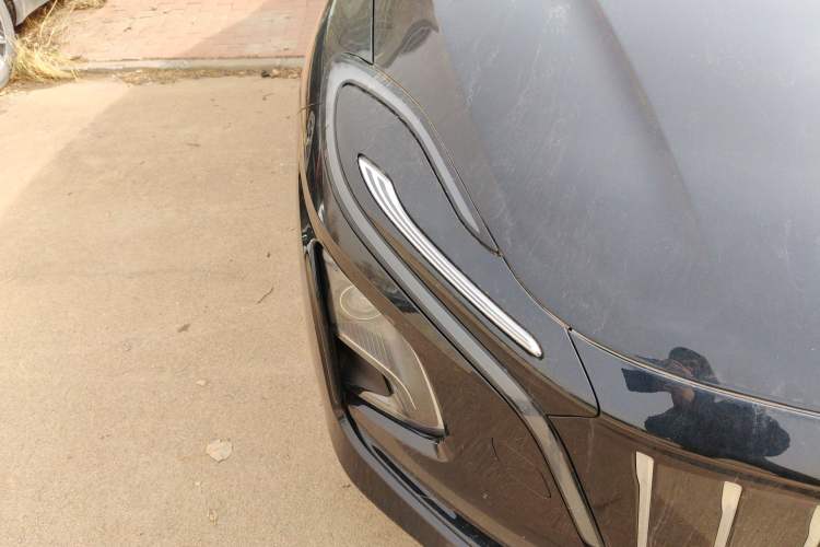 Used Hongqi E-QM5 2024 450km Range Commuter Version Right Front Headlight