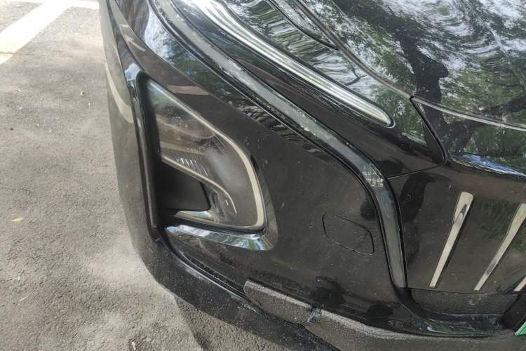 Used Hongqi E-QM5 2024 610 km PLUS Right Front Headlight
