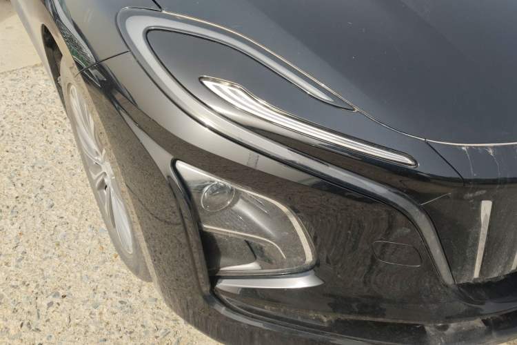 Used Hongqi E-QM5 2024 450km Range Commuter Version Right Front Headlight