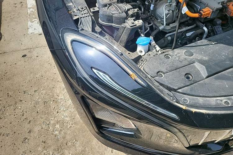 Used Hongqi E-QM5 2024 500km Range Edition Right Front Headlight