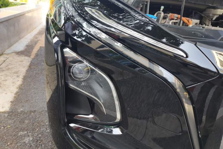 Used Hongqi E-QM5 2024 560km PLUS Right Front Headlight