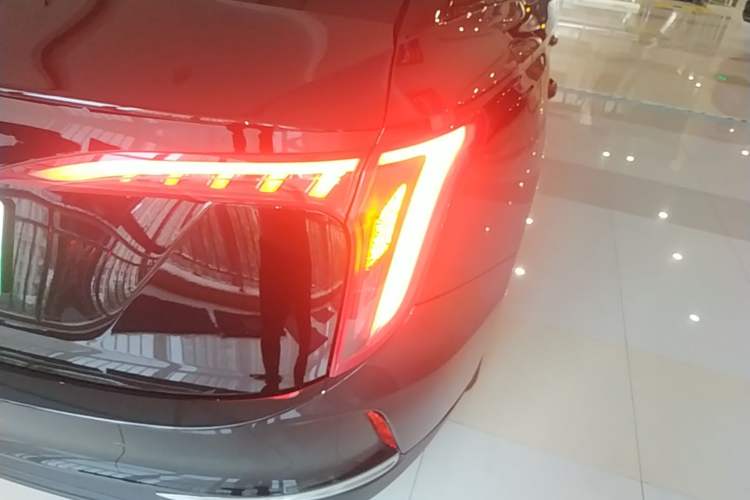 Used Hongqi E-QM5 2024 610 km PLUS Right Rear Taillight