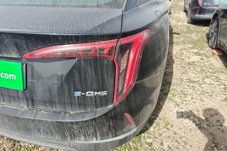 Used Hongqi E-QM5 2024 500km Range Edition Right Rear Taillight
