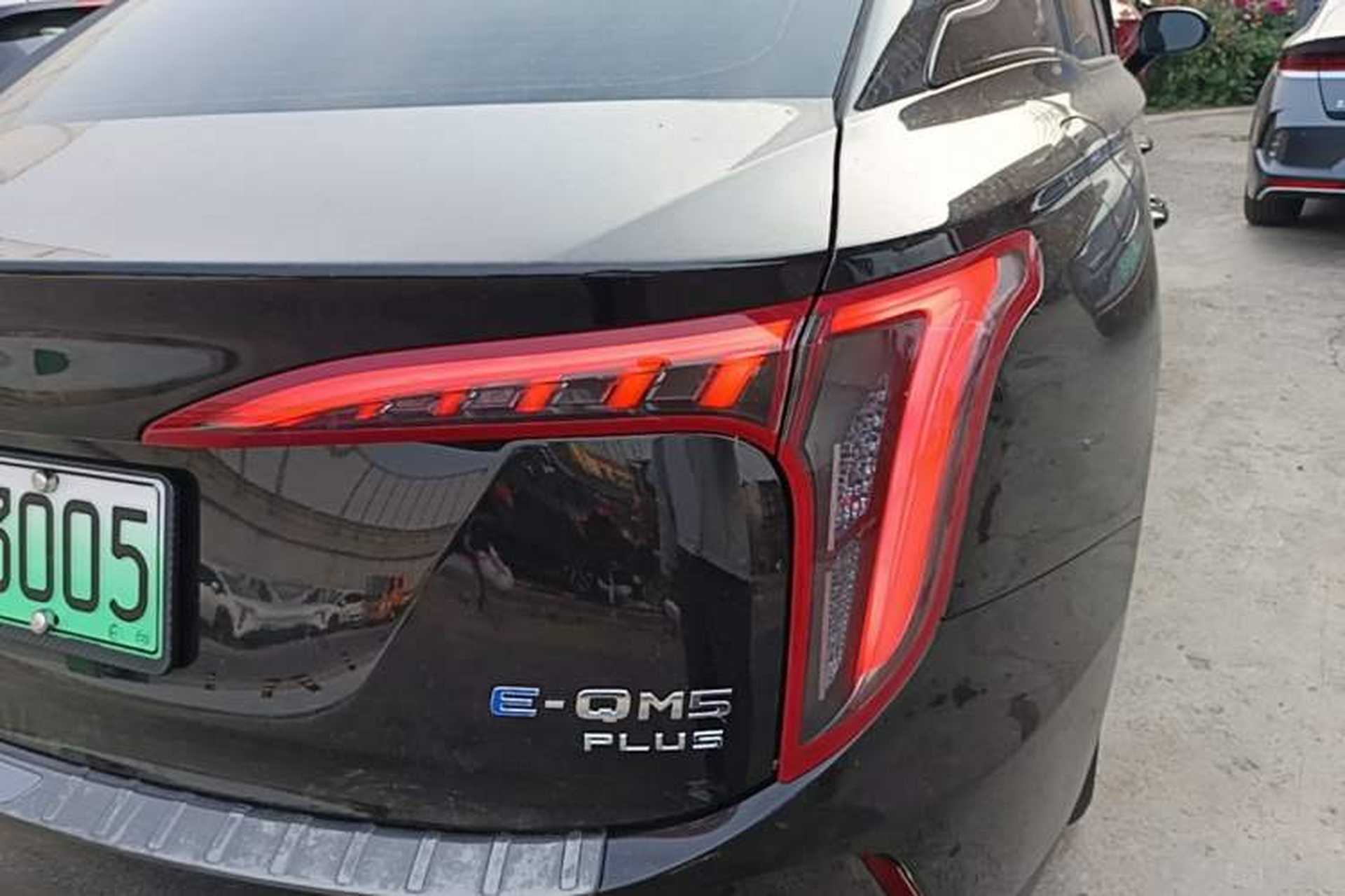 Used Hongqi E-QM5 2024 610 km PLUS Right Rear Taillight