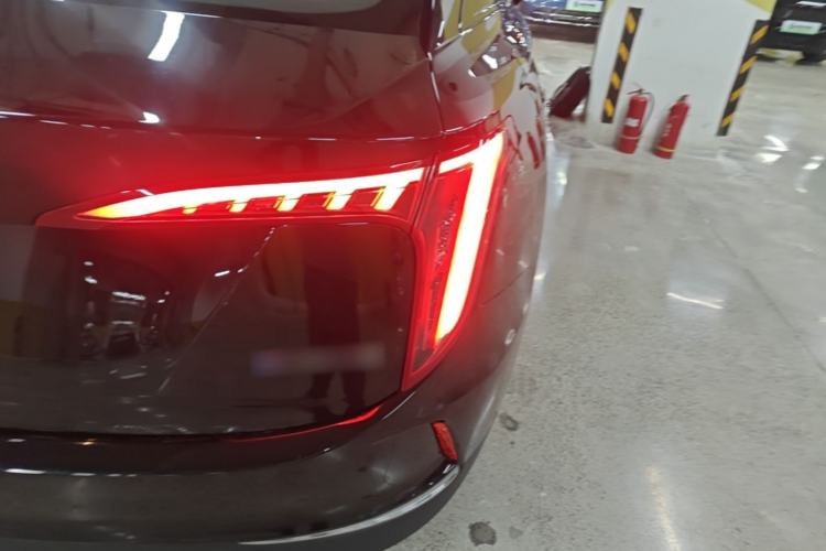 Used Hongqi E-QM5 2024 500km Range Edition Right Rear Taillight