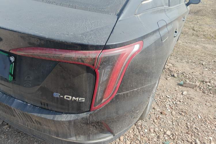 Used Hongqi E-QM5 2024 500km Range Edition Right Rear Taillight