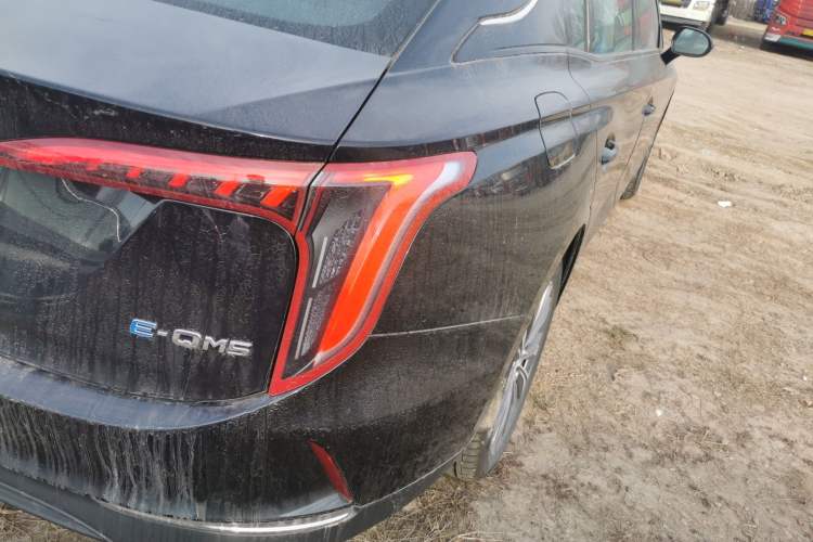 Used Hongqi E-QM5 2024 500km Range Edition Right Rear Taillight