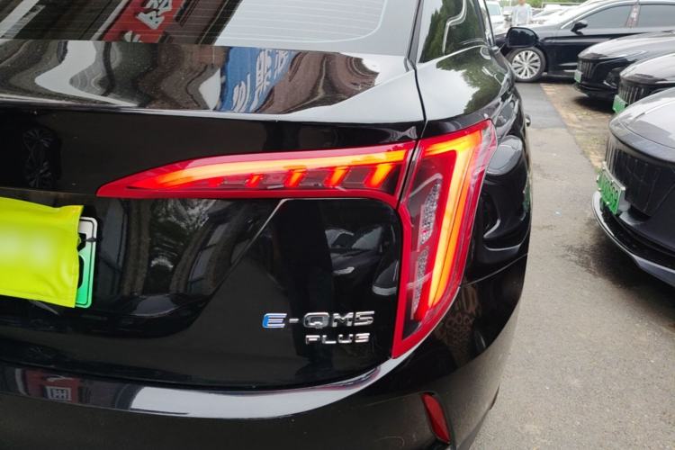 Used Hongqi E-QM5 2024 610 km PLUS Right Rear Taillight