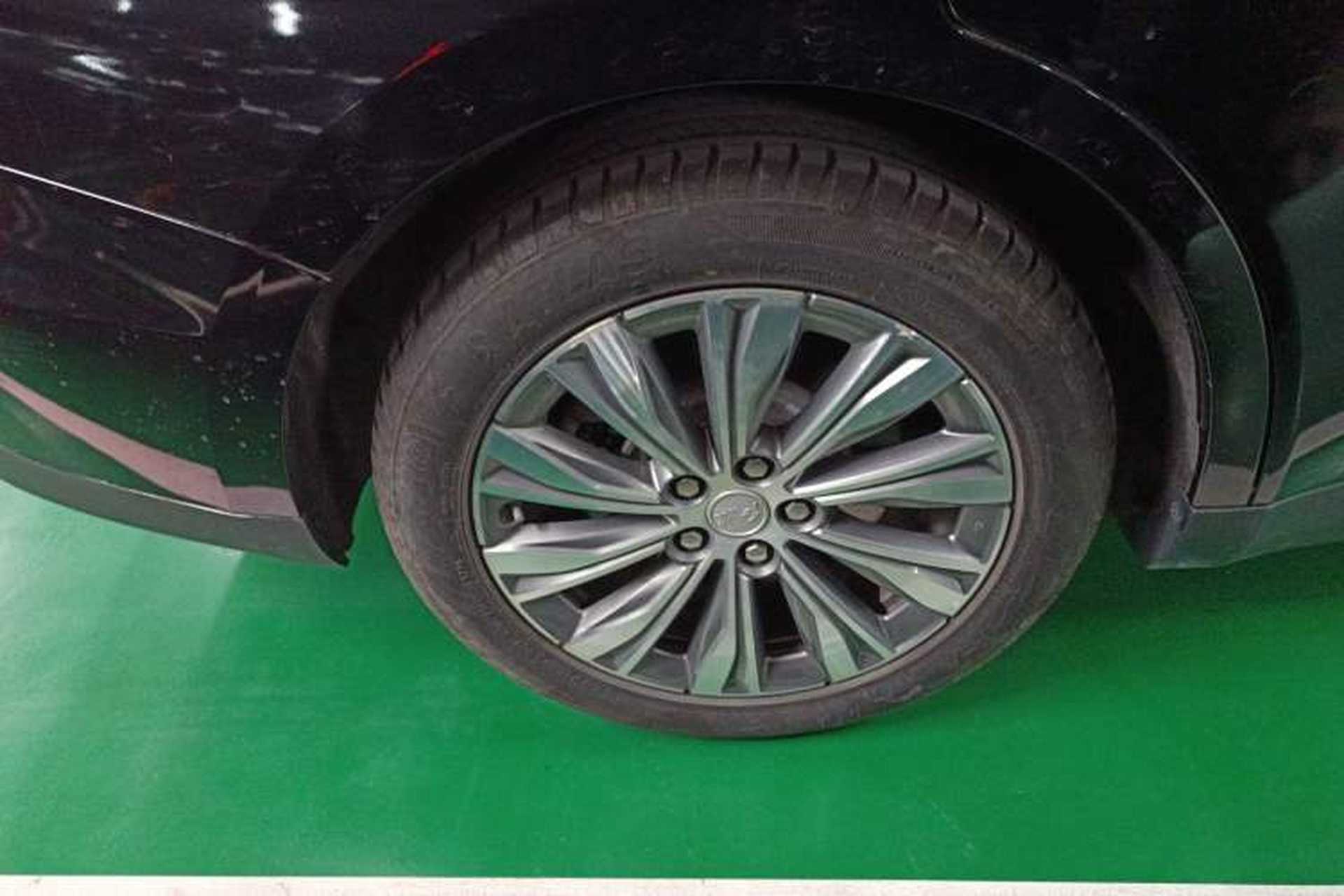Used Hongqi E-QM5 2024 500km Range Edition Right Rear Wheel Hub