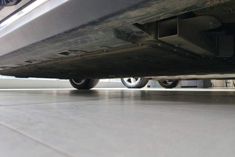 Used Hongqi E-QM5 2024 560km PLUS Right Side Sill