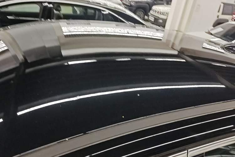 Used Hongqi E-QM5 2024 450km Range Commuter Version Roof