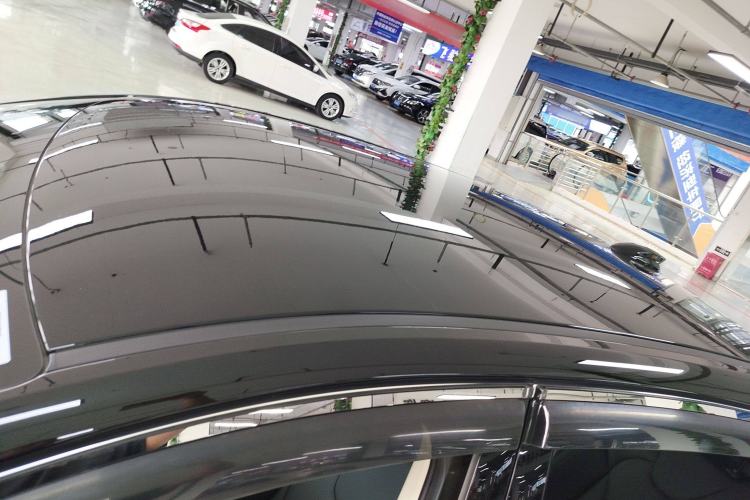 Used Hongqi E-QM5 2024 610 km PLUS Roof