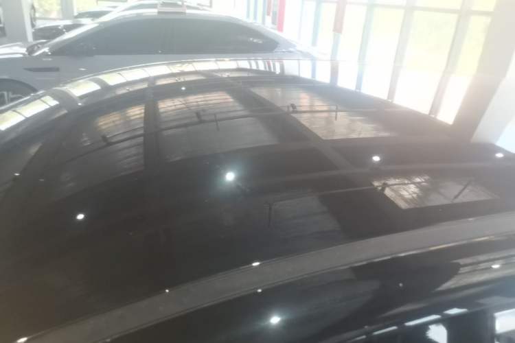 Used Hongqi E-QM5 2024 450km Range Commuter Version Roof