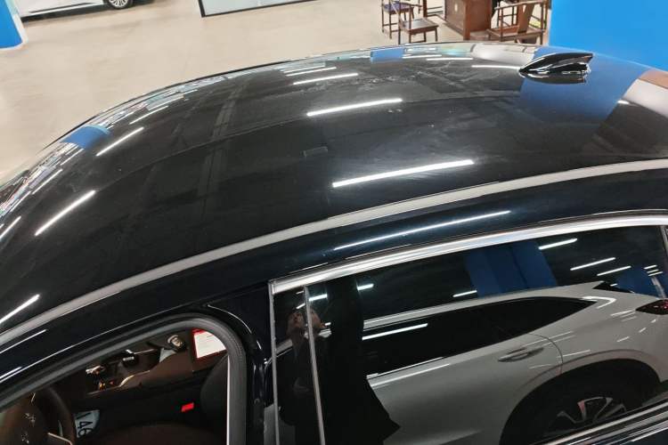 Used Hongqi E-QM5 2024 500km Range Edition Roof