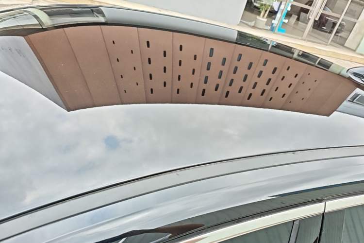 Used Hongqi E-QM5 2024 500km Range Edition Roof
