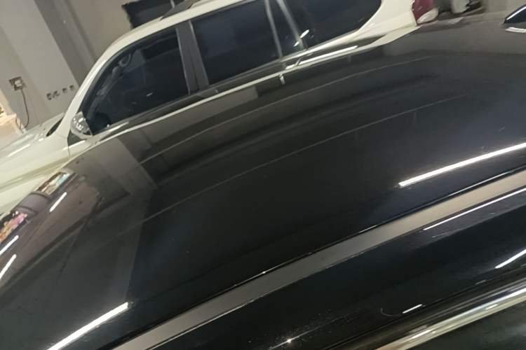 Used Hongqi E-QM5 2024 450km Range Commuter Version Roof