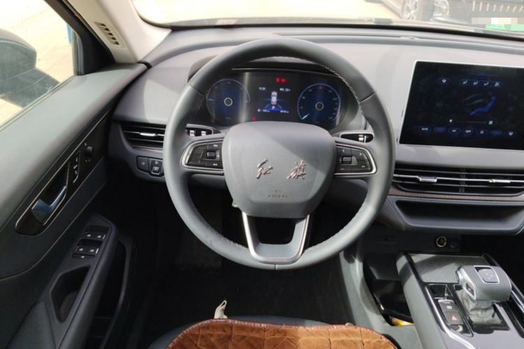 Used Hongqi E-QM5 2024 450km Range Commuter Version Steering Wheel
