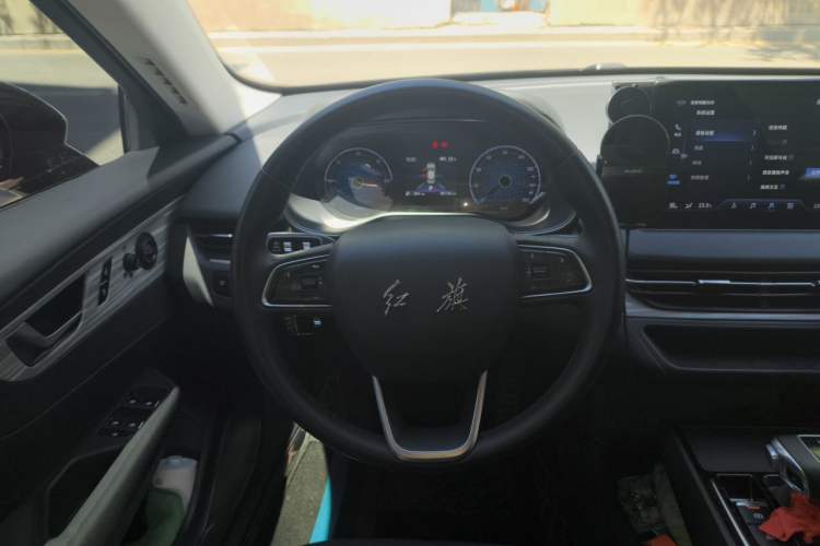 Used Hongqi E-QM5 2024 610 km PLUS Steering Wheel