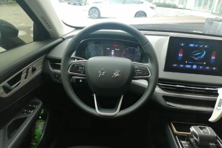 Used Hongqi E-QM5 2024 610 km PLUS Steering Wheel