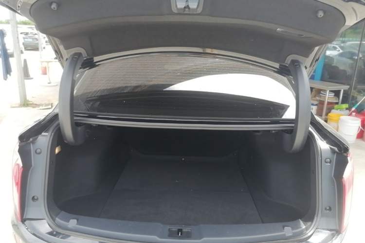 Used Hongqi E-QM5 2024 500km Range Edition Trunk