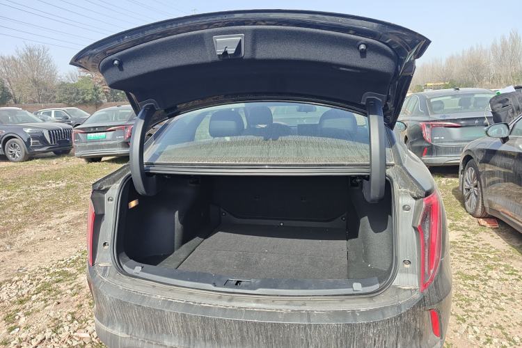 Used Hongqi E-QM5 2024 500km Range Edition Trunk