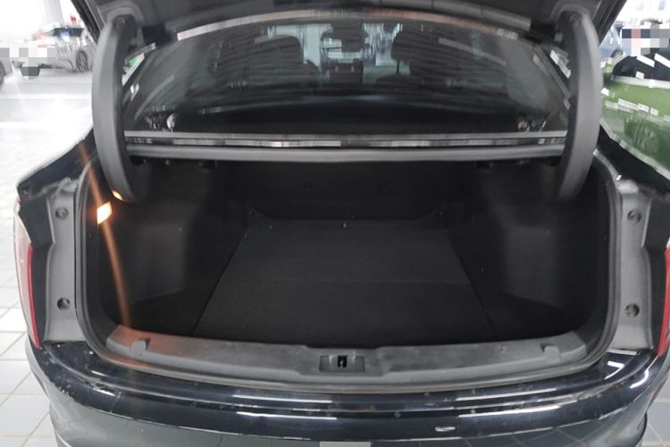 Used Hongqi E-QM5 2024 500km Range Edition Trunk