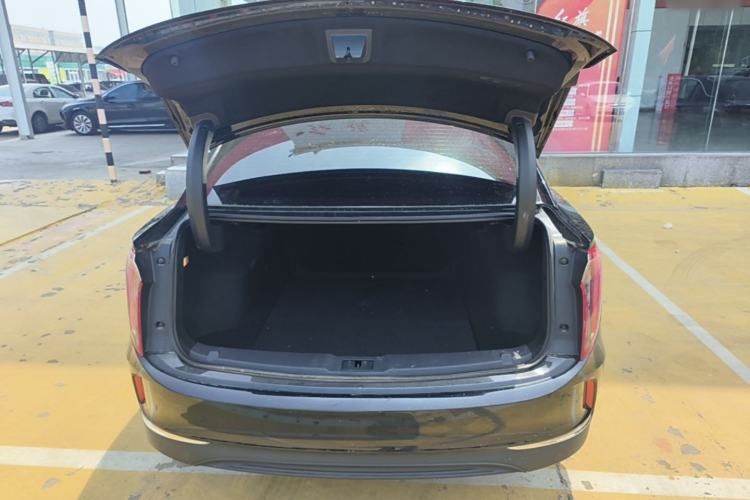 Used Hongqi E-QM5 2024 560km PLUS Trunk