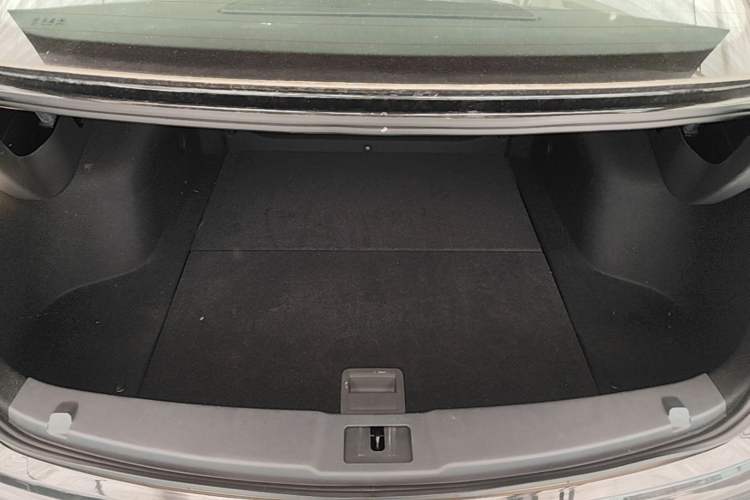Used Hongqi E-QM5 2024 560km PLUS Trunk