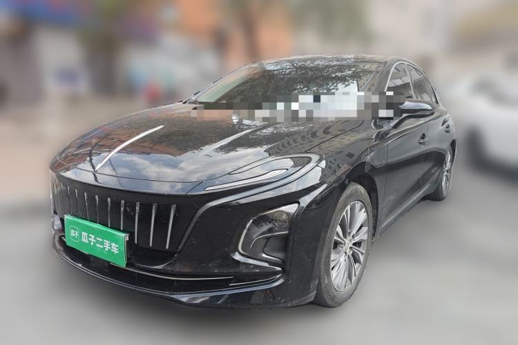 Hongqi E-QM5 2024 610 km PLUS