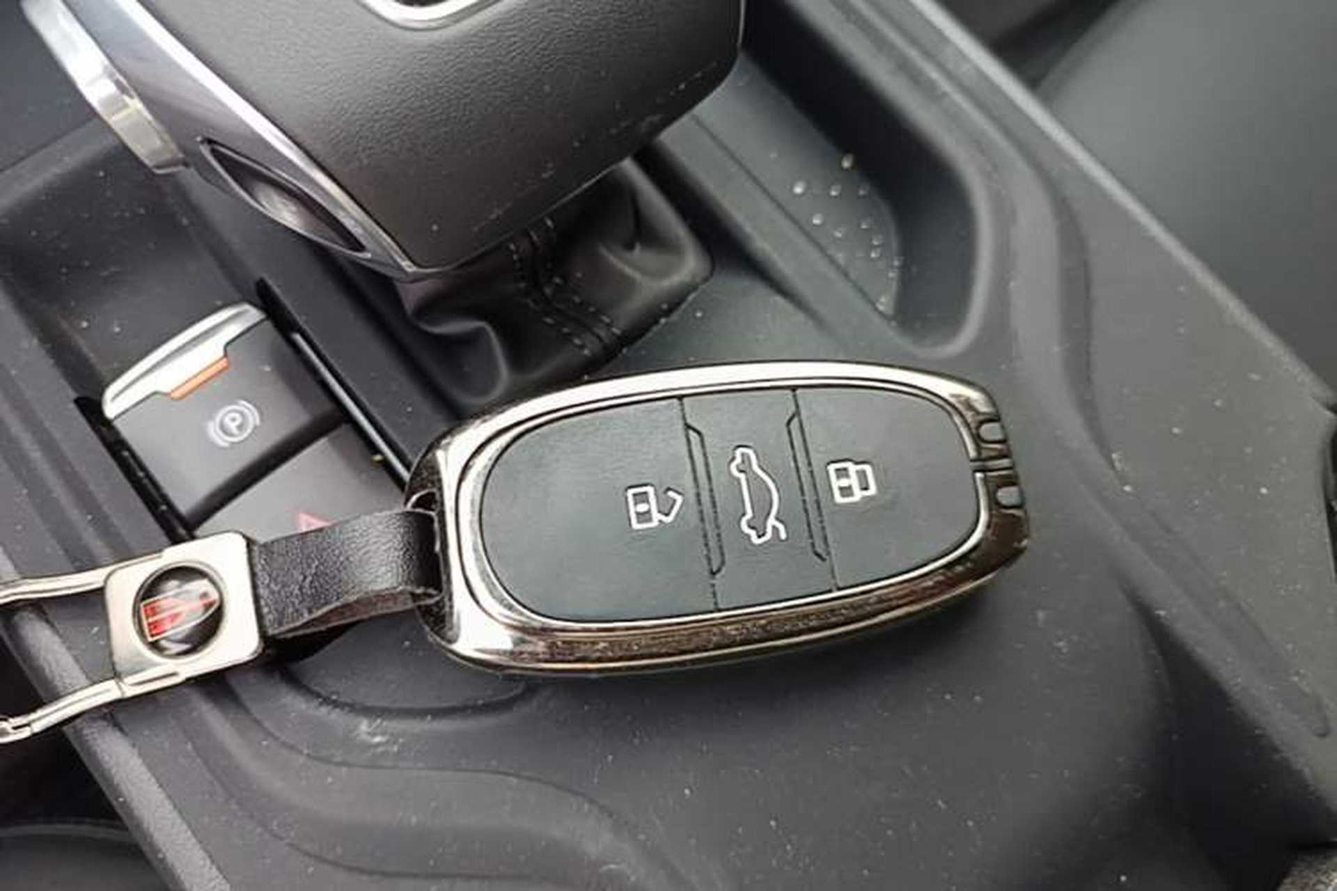 Used Hongqi E-QM5 2024 610 km PLUS Vehicle Key