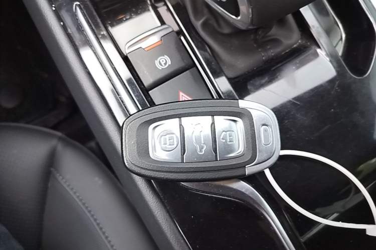 Used Hongqi E-QM5 2024 560km PLUS Vehicle Key