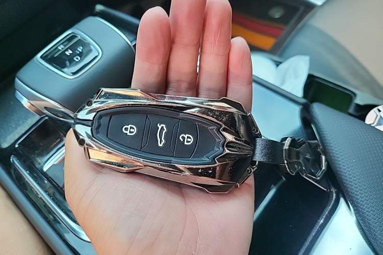 Used Hongqi E-QM5 2024 500km Range Edition Vehicle Key