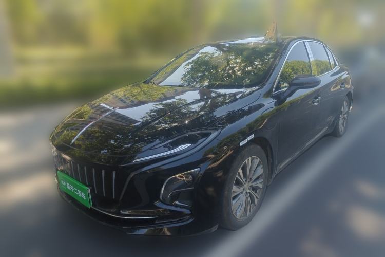 Hongqi E-QM5 2024 610 km PLUS