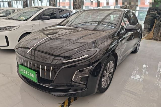 Used Hongqi E-QM5 2024 610 km PLUS