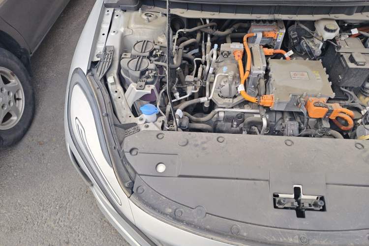 Used Hongqi E-QM5 2024 610 km PLUS Engine Bay Right
