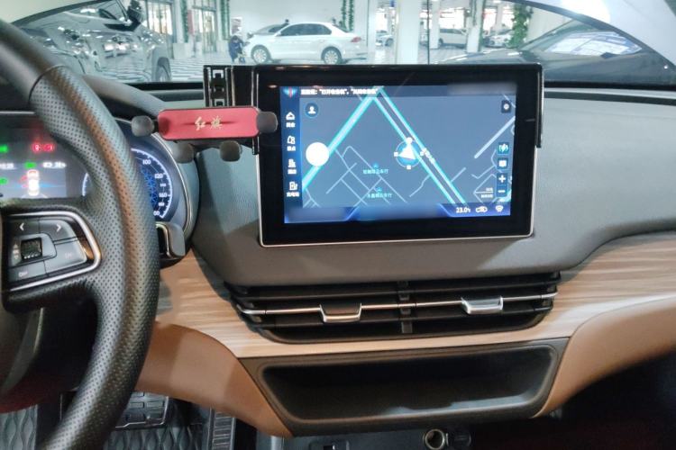 Used Hongqi E-QM5 2024 610 km PLUS Audio And AC Panel