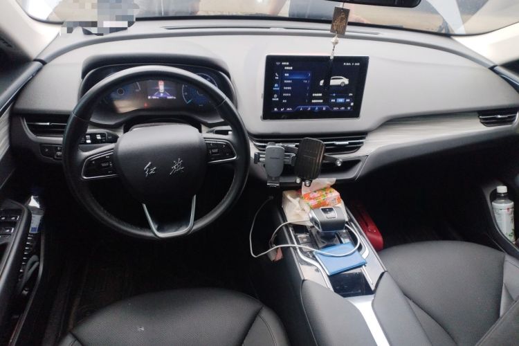 Used Hongqi E-QM5 2024 610 km PLUS Center Console