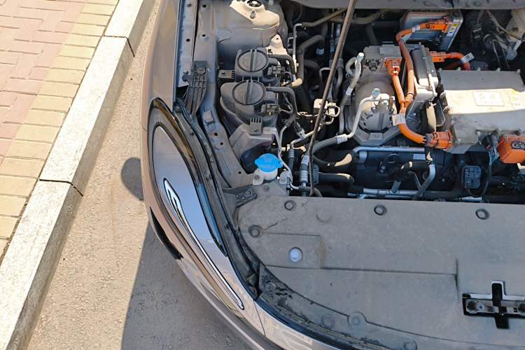 Used Hongqi E-QM5 2024 610 km PLUS Engine Bay Right