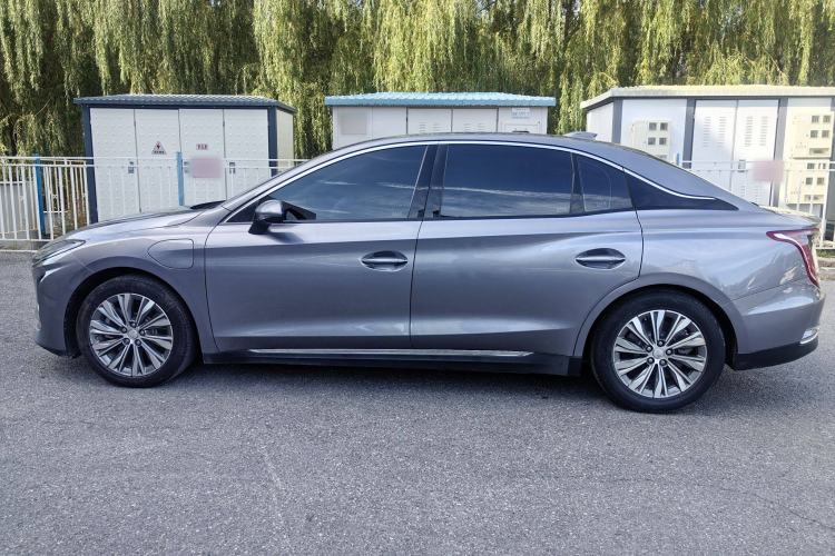 Used Hongqi E-QM5 2024 610 km PLUS Exterior 3